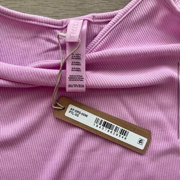 *NEW* SKIMS Petal Pink Lounge Dress size XS - Picture 4 of 5